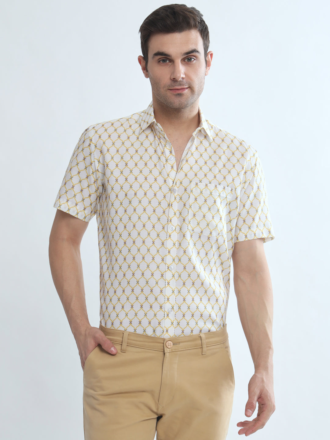 Elegant White Short Sleeve Shirt for Effortless Style Statement