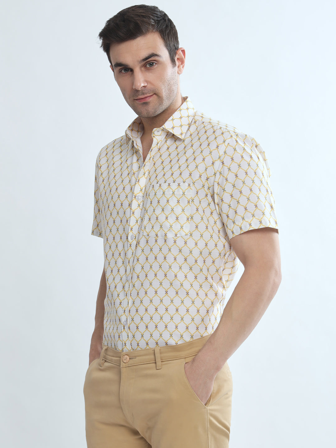 Elegant White Short Sleeve Shirt for Effortless Style Statement