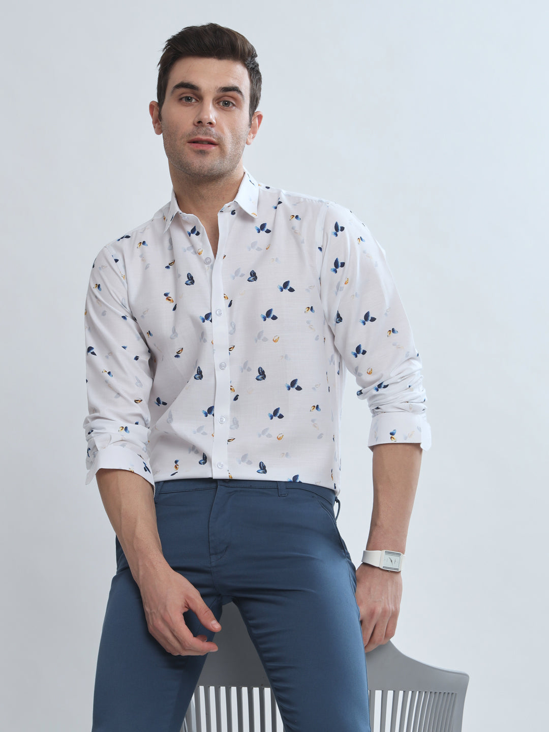 Exquisite Floral Printed Shirt in Blanco for Effortless Elegance