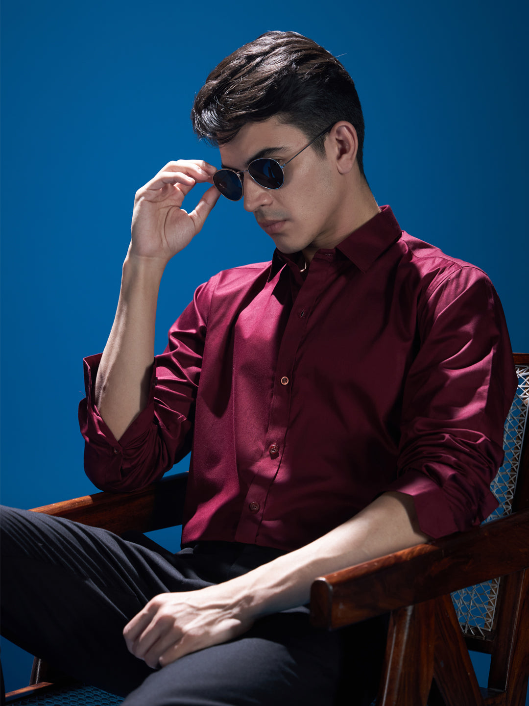 Classic Maroon Solid Shirt - Full Sleeve for Effortless Elegance